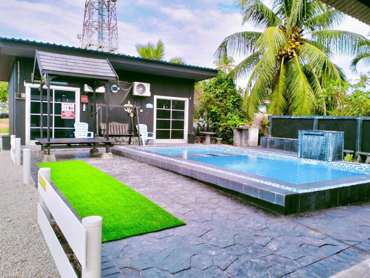 Penarik Baru Homestay Kampung Penarik Esterno foto