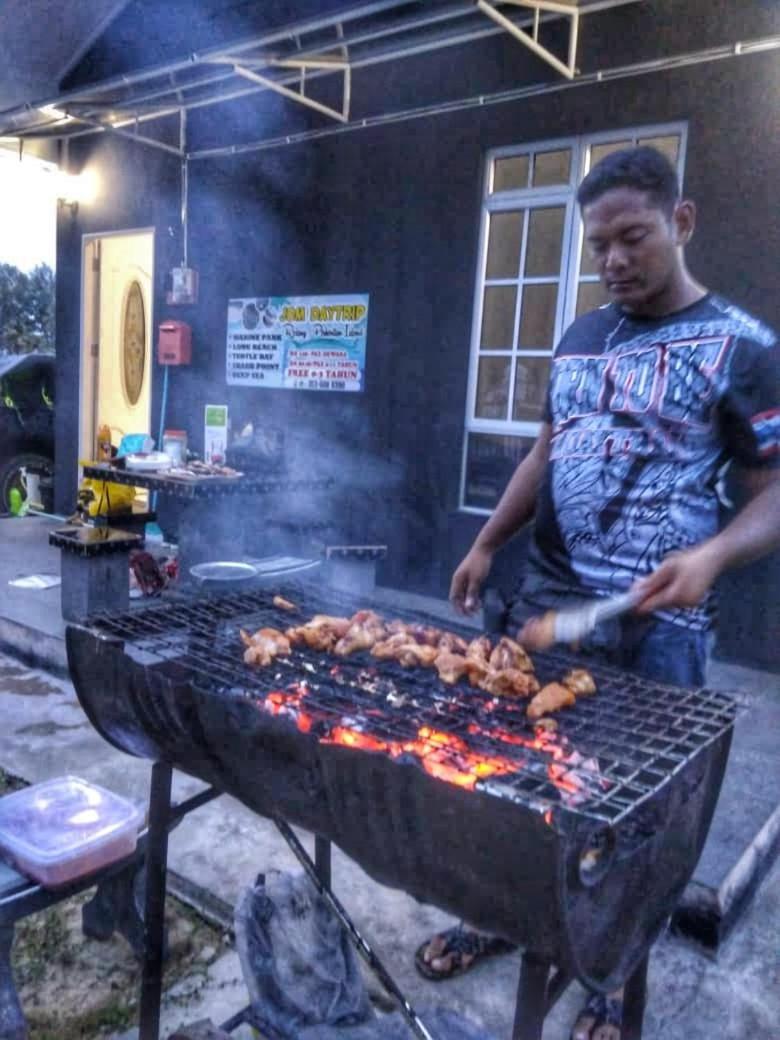 Penarik Baru Homestay Kampung Penarik Esterno foto